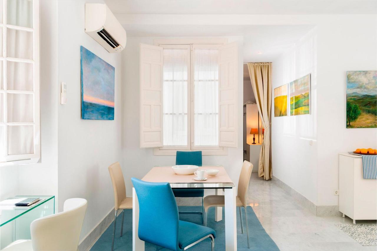Genteel Home Pasaje Santa Cruz Sevilla Exteriör bild