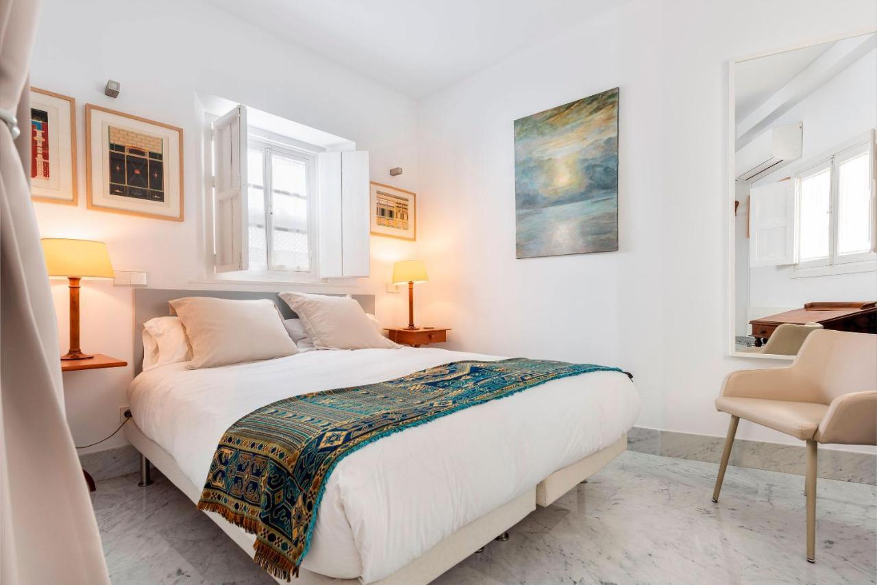 Genteel Home Pasaje Santa Cruz Sevilla Exteriör bild